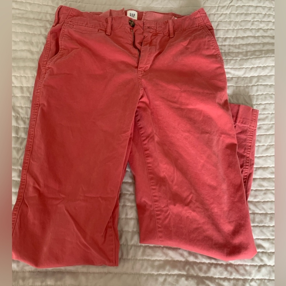 Gap khaki red pants